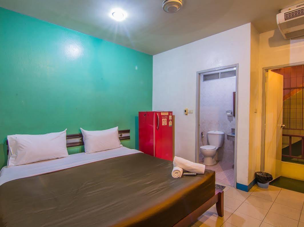 Sutus Court 5 Otel Pattaya Dış mekan fotoğraf